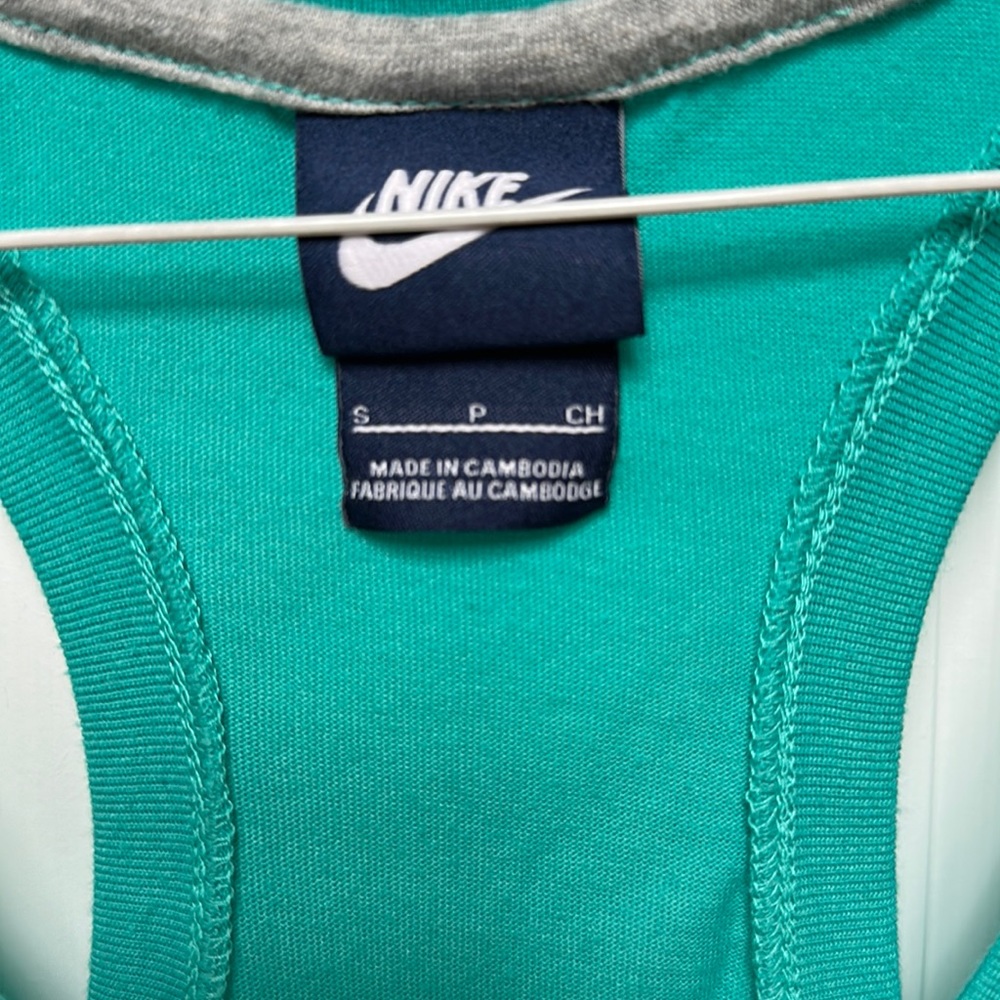 Nike Racerback Tank - Picture 2 of 3